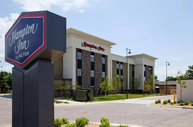 ホテル Hampton Inn Spicer Green Lake