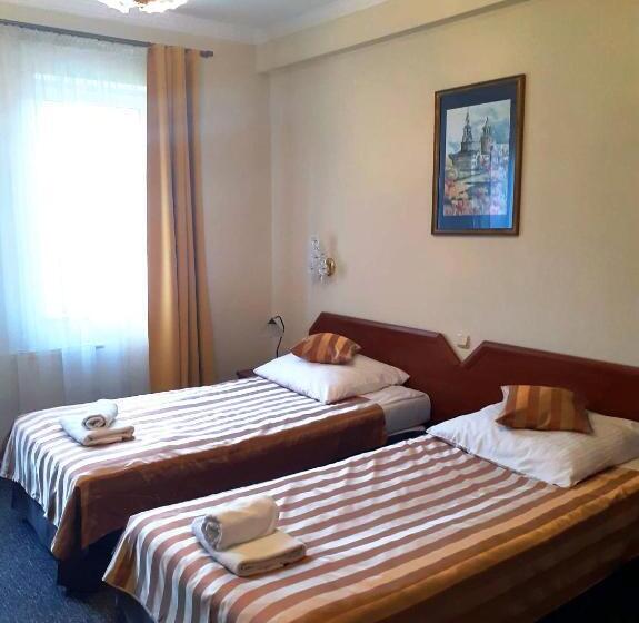 בית מלון כפרי Salis Resort