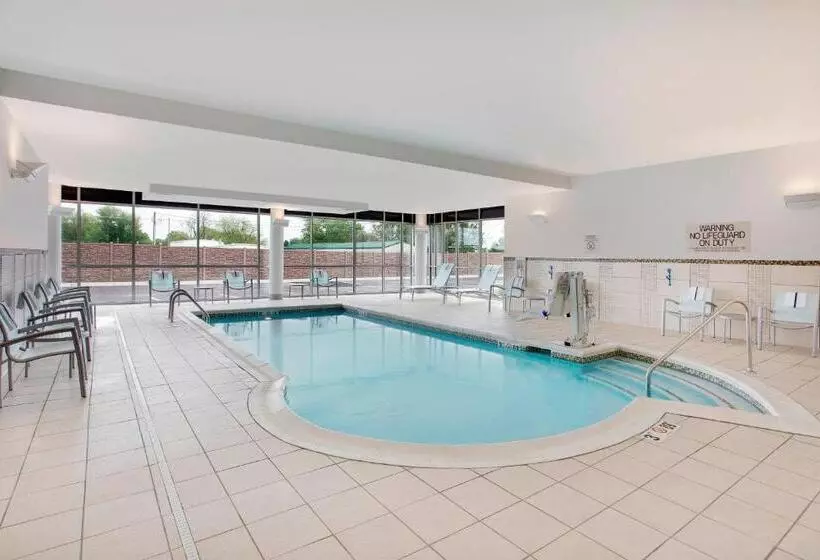 ホテル Springhill Suites By Marriott Murray