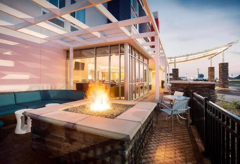 ホテル Springhill Suites By Marriott Murray
