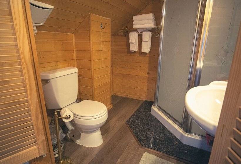 酒店 Tucker Peak Lodge