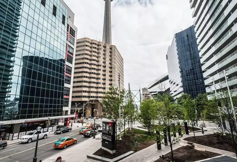 Life Suites Loft  Cn Tower
