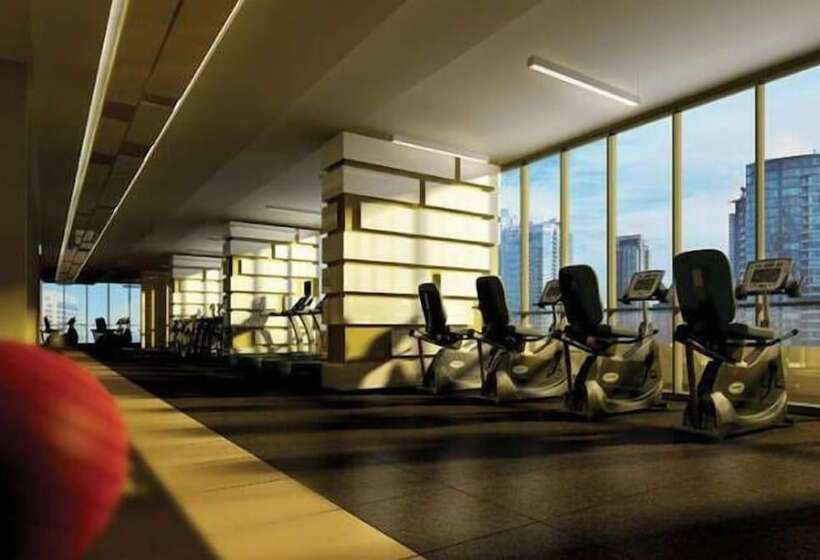 Life Suites Loft  Cn Tower