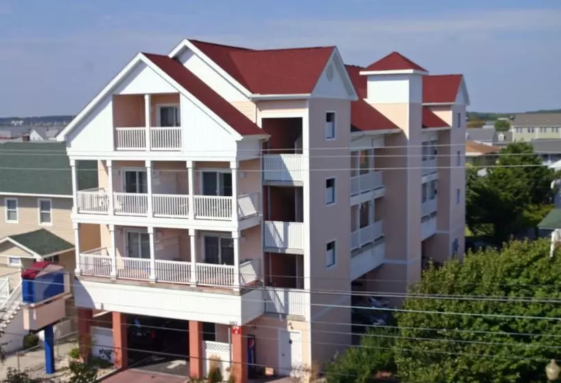 Monte Carlo Condos
