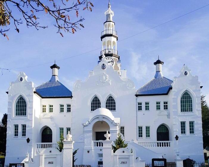 펜션 Flametree Guesthouse