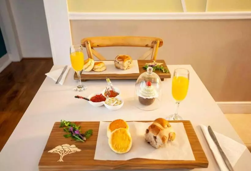 ペンション Flametree Guesthouse