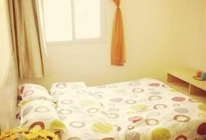 Qingdao Yuezhu Topic Hostel