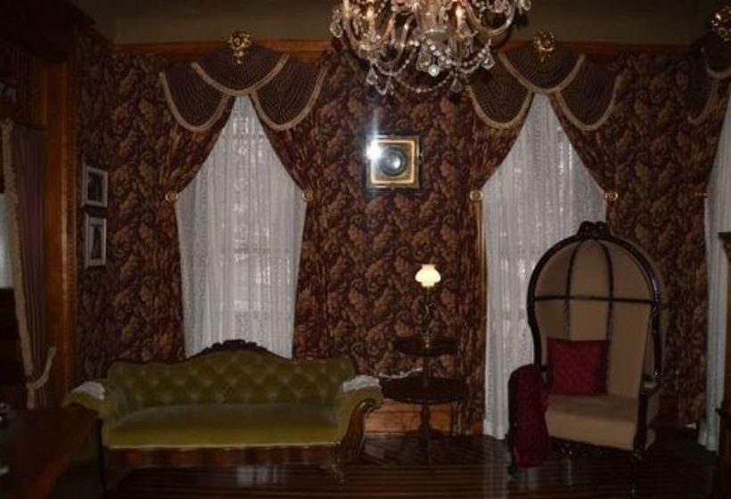 مبيت وإفطار Charles Nelson Schmick House