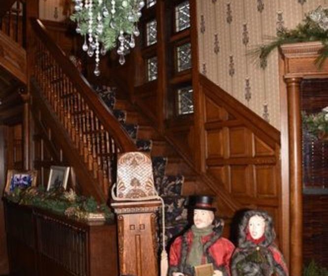 مبيت وإفطار Charles Nelson Schmick House