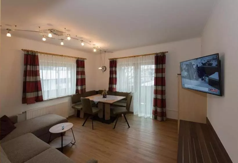 تختخواب و صبحانه Gästehaus Ingeborg