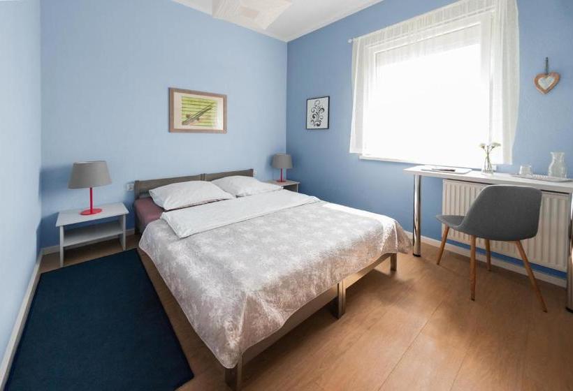 فندق Bed&breakfast Mikunda