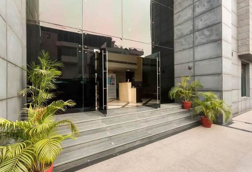 فندق Delta Suncity