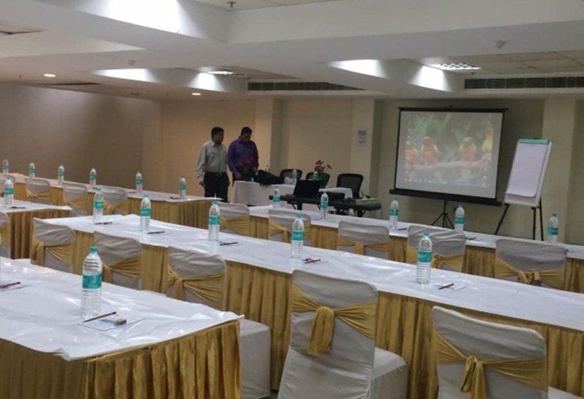 فندق Delta Suncity