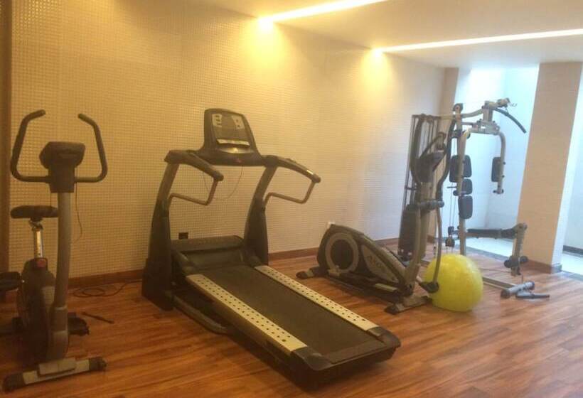 فندق Delta Suncity