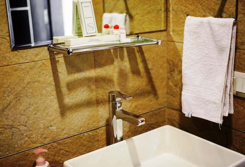 فندق Delta Suncity