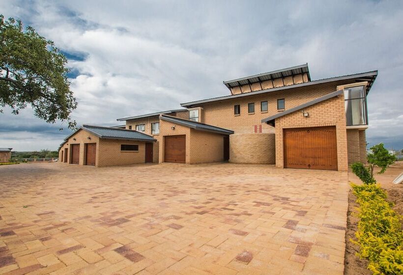 בית מלון כפרי Hoyohoyo Acorns Lodge