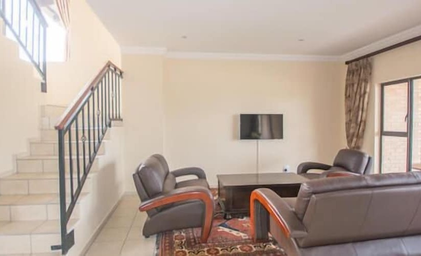 בית מלון כפרי Hoyohoyo Acorns Lodge