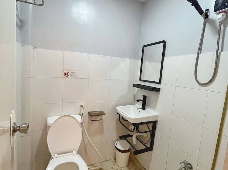 호텔 Zuric Pension House