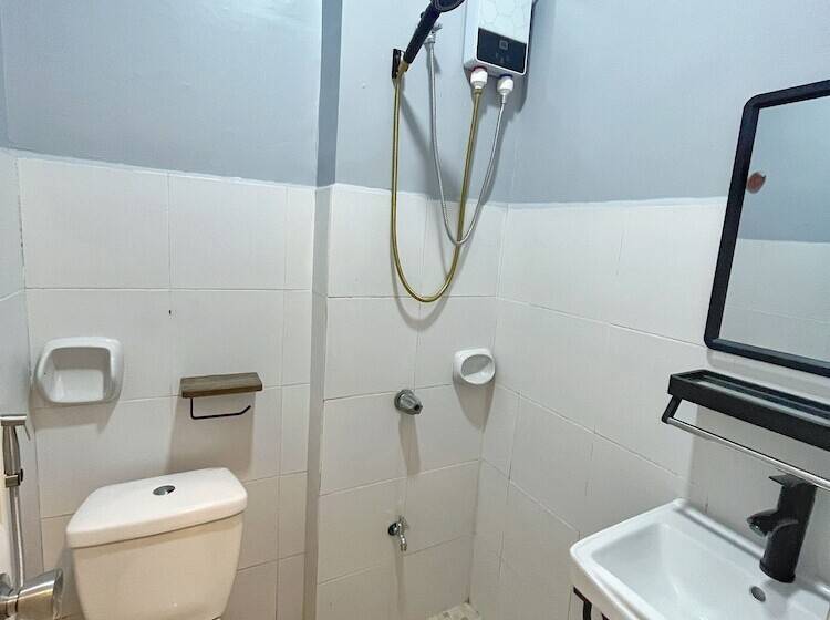 호텔 Zuric Pension House