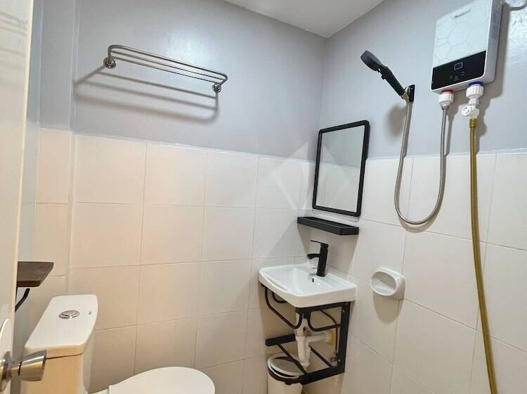 호텔 Zuric Pension House