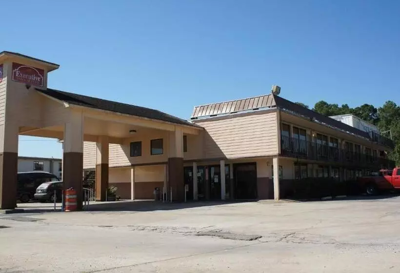 モーテル Executive Inn & Suites