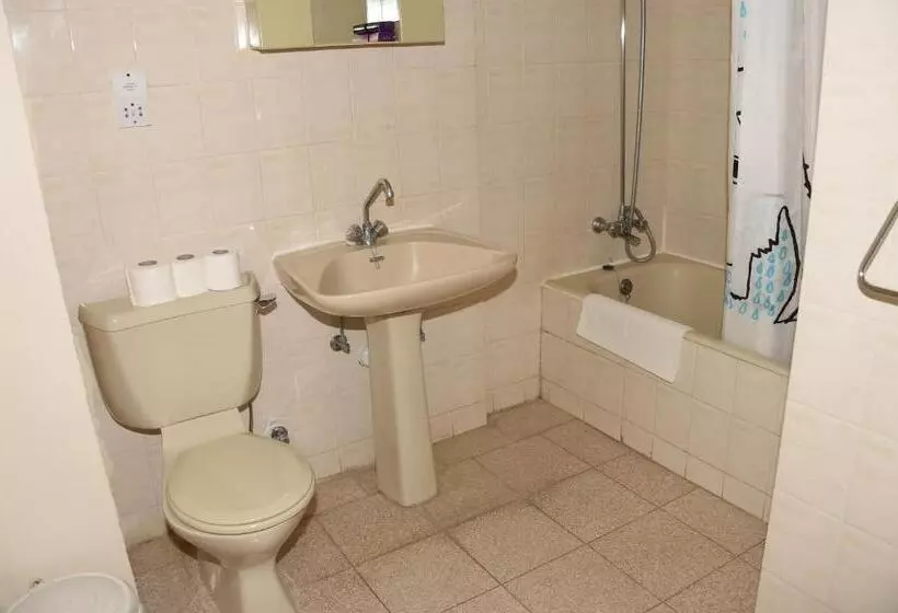 Odysseas & Eleni Hotel Apartments