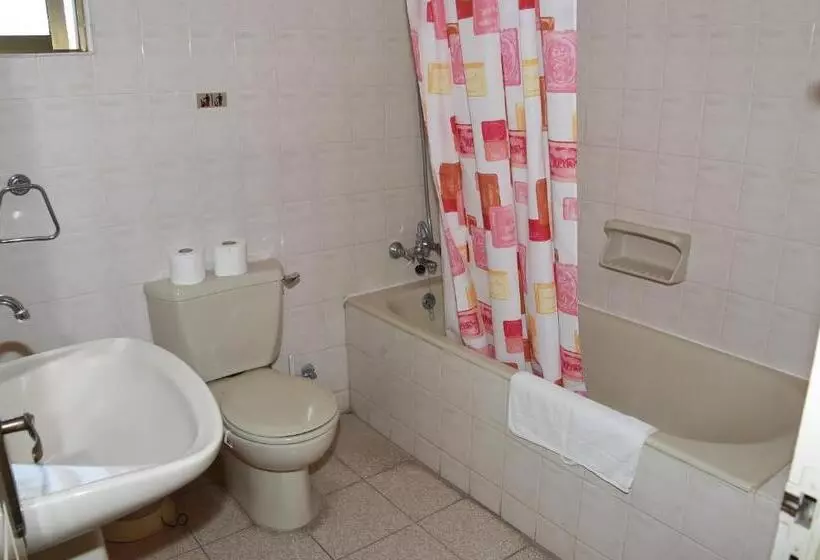 Odysseas & Eleni Hotel Apartments