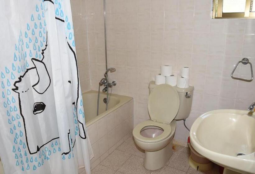 Odysseas & Eleni Hotel Apartments