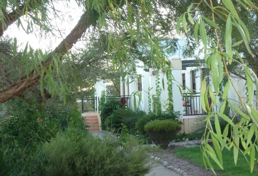 بنسيون Langeberg Guest Lodge