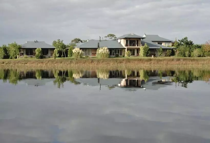 ペンション Springfontein Wine Estate Stanford River Lodge