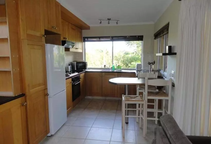 ペンション Springfontein Wine Estate Stanford River Lodge