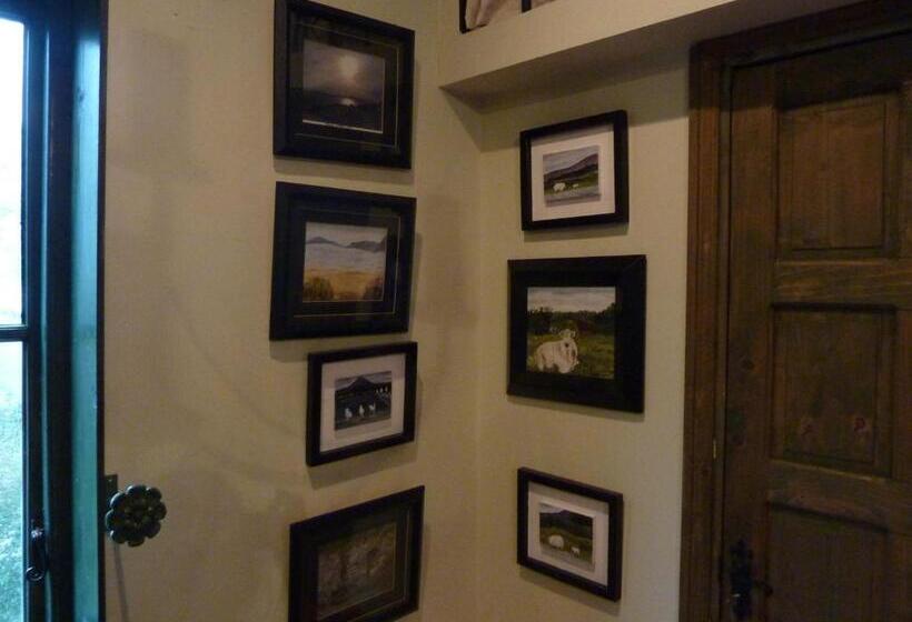 مبيت وإفطار Cullintra House