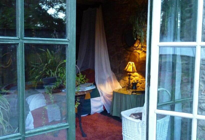 مبيت وإفطار Cullintra House