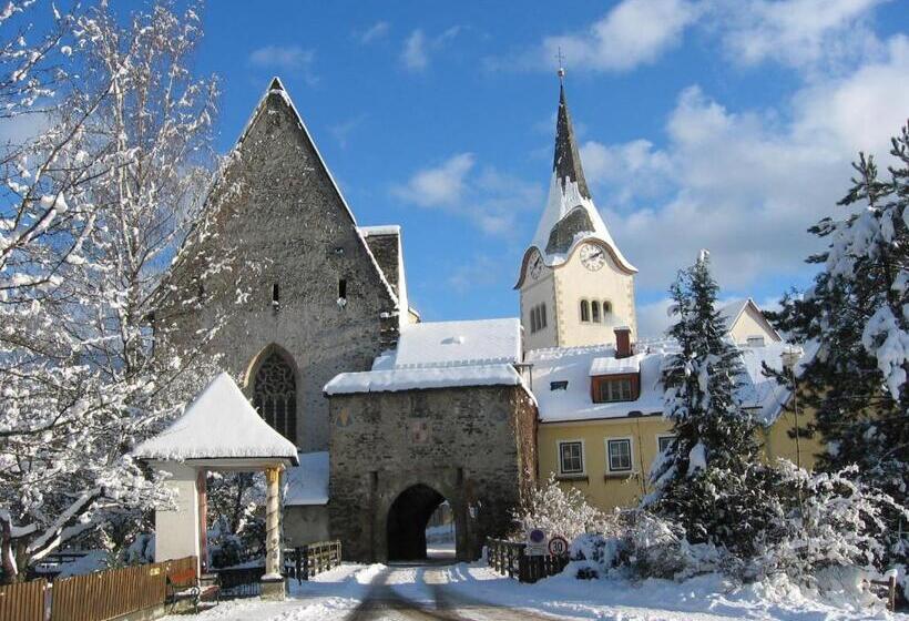 مبيت وإفطار Pension Geissler Reicher