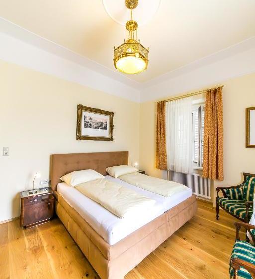 مبيت وإفطار Villa Thalhof