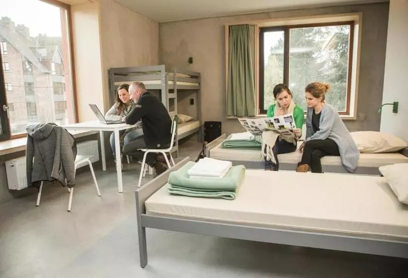 Hostel Groeninghe