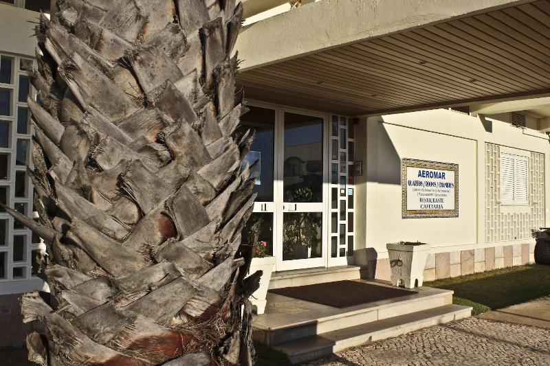 فندق Aeromar Beach