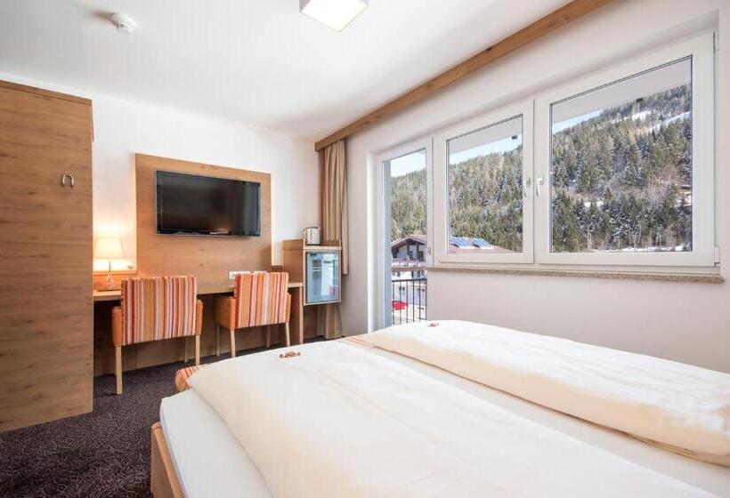 Hotell Alpenwelt Superior