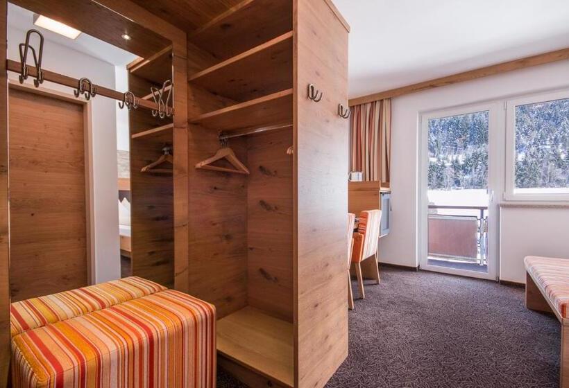 Hotell Alpenwelt Superior