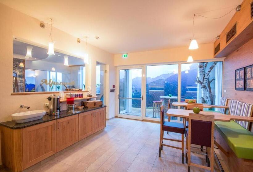 Hotell Alpenwelt Superior