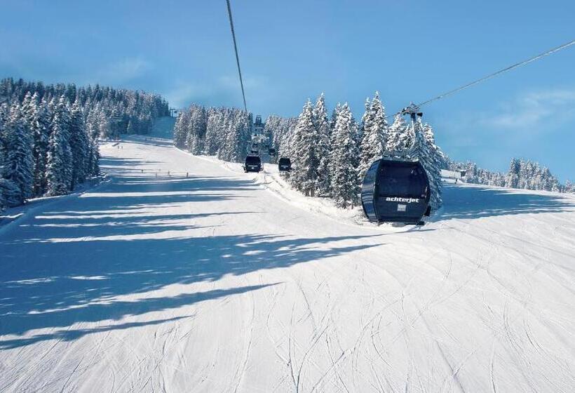 Hotell Alpenwelt Superior