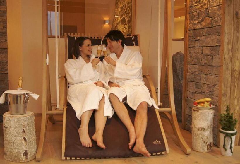 Hotell Alpenwelt Superior