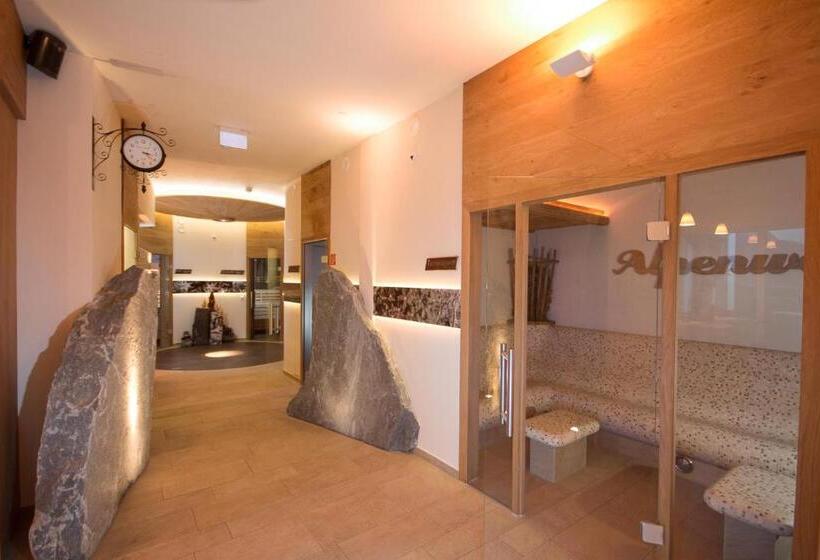 Hotell Alpenwelt Superior