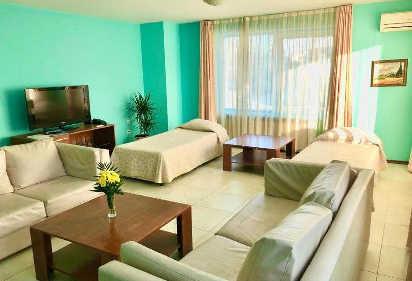 ホテル Arena Tarnovo