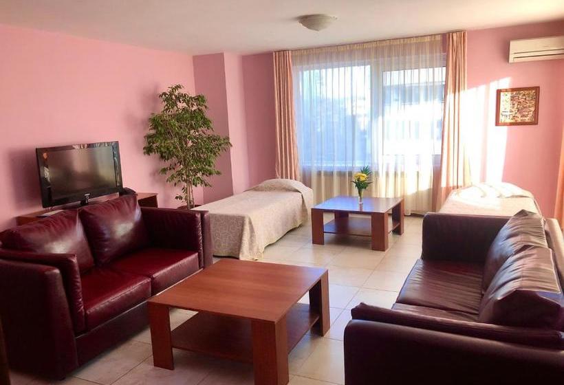 ホテル Arena Tarnovo