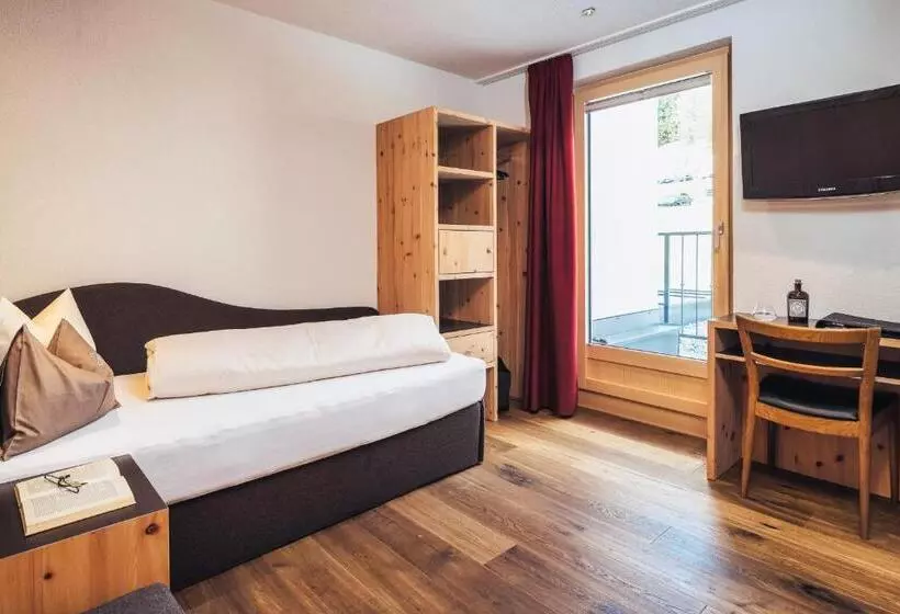 Hotel Cores