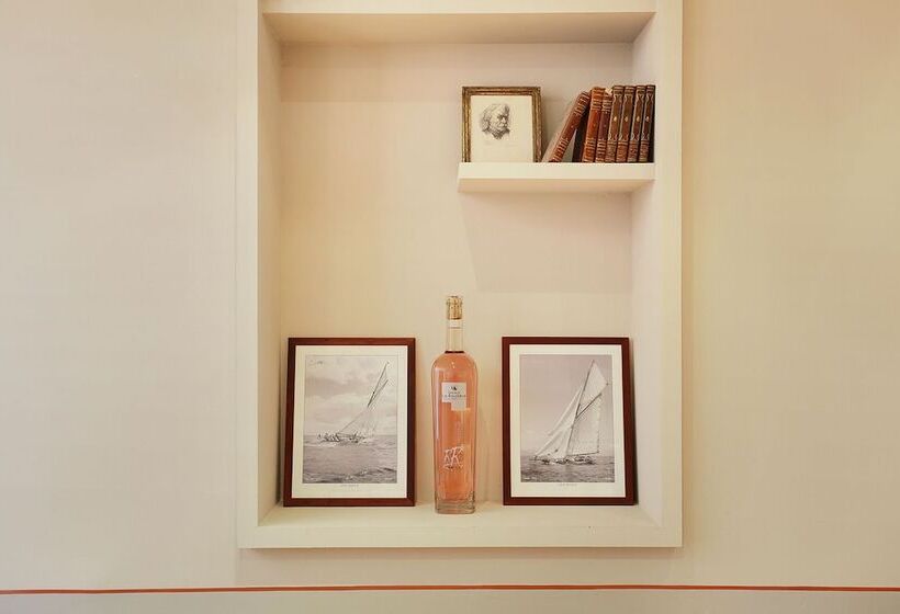 فندق La Bastide Du Port Hôtel De Charme