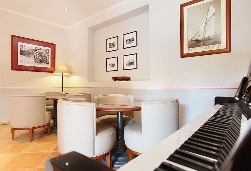 فندق La Bastide Du Port Hôtel De Charme