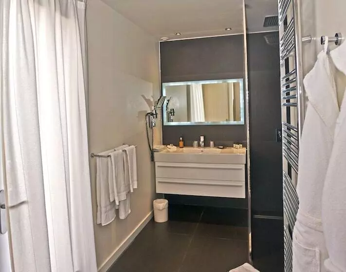 ホテル La Bastide Du Port   Hôtel De Charme