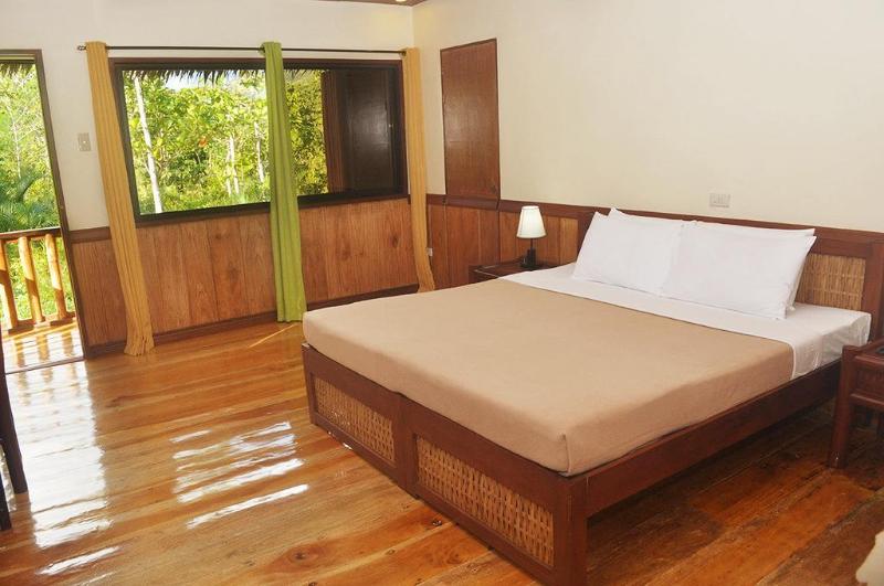 Hotel Loboc River Resort